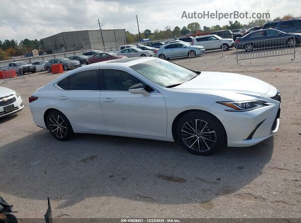 58ADZ1B14RU183545 2024 LEXUS ES 350 White Vista interior trasera