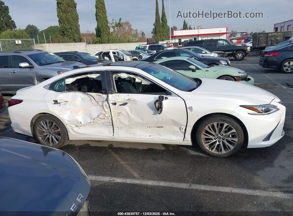 58ADZ1B17LU072415 2020 LEXUS ES 350 White Widok wnętrza 360 stopni