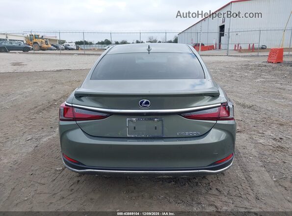 58AEA1C14MU004441 2021 LEXUS ES 300H Green 