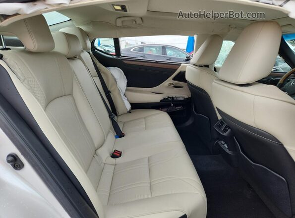 58AFZ1B19SU190831 2025 LEXUS ES White Вид задніх сидінь