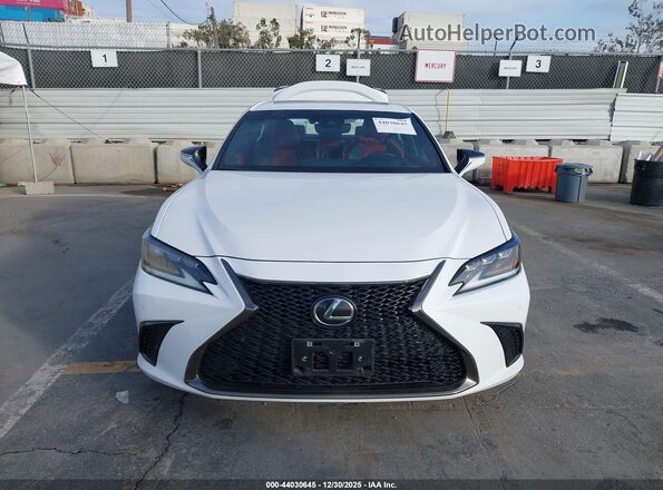58AGZ1B1XMU108600 2021 LEXUS ES 350 White Vista interior trasera