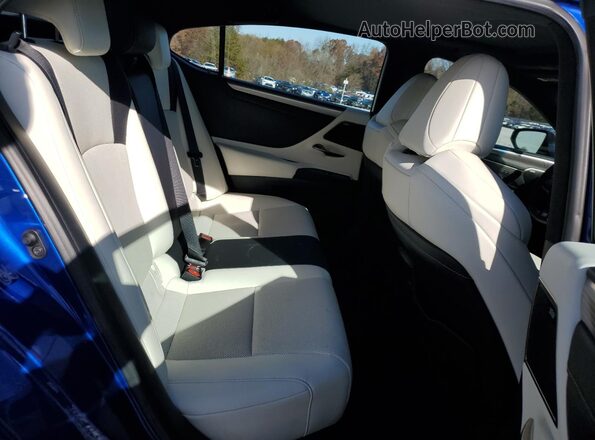 58AHZ1B13MU100245 2021 LEXUS ES Blue Vista de los asientos traseros