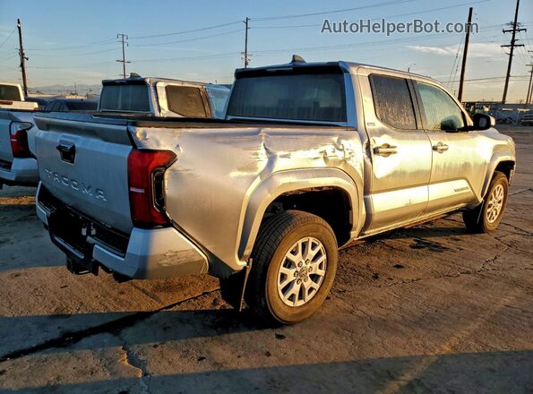 3TMKB5FN6RM007094 2024 TOYOTA LE Silver Delantero derecho