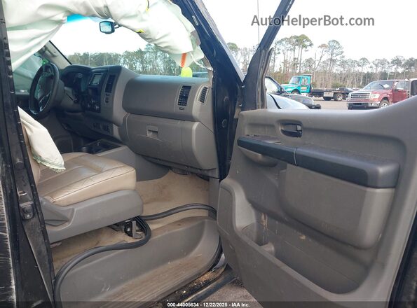5BZAF0AA8GN855472 2016 NISSAN NV PASSENGER NV3500 HD Черный Вид салона спереди