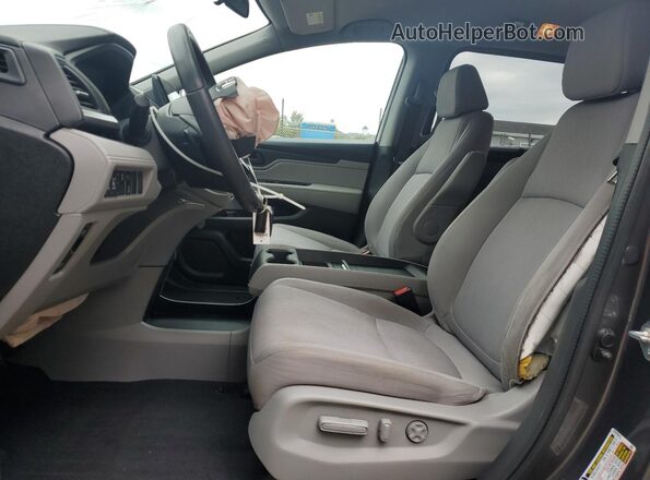 5FNRL6H59JB024768 2018 HONDA ODYSSEY Серый 