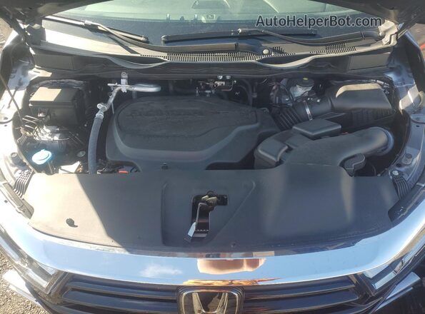 5FNRL6H62RB069569 2024 HONDA ODYSSEY Silver Vista del compartimento del motor
