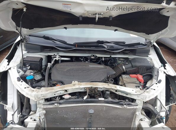 5FNRL6H72JB059914 2018 HONDA ODYSSEY White უკანა ხედი