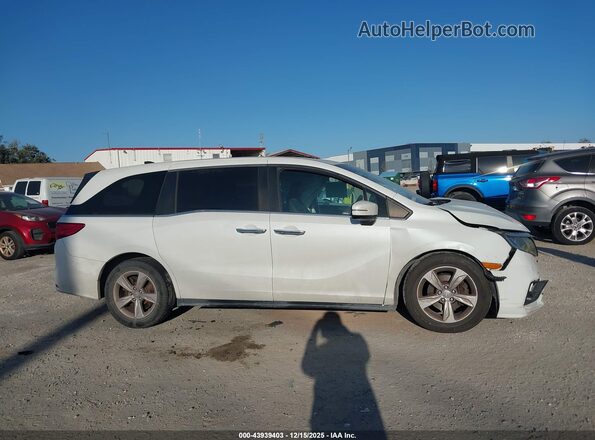 5FNRL6H75LB039448 2020 HONDA ODYSSEY White Widok wnętrza z tyłu