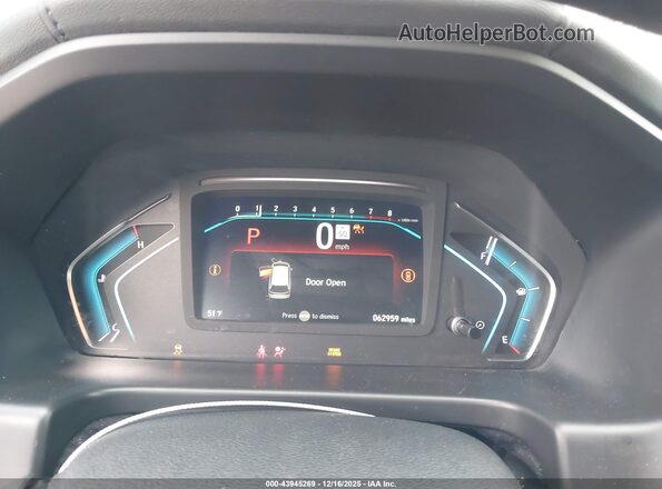 5FNRL6H76NB049408 2022 HONDA ODYSSEY Silver Вид задніх сидінь