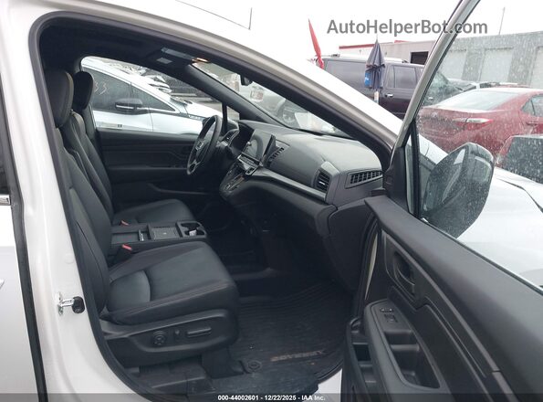 5FNRL6H79SB086920 2025 HONDA ODYSSEY White 