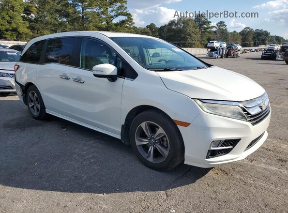 5FNRL6H84JB013851 2018 HONDA ODYSSEY White 