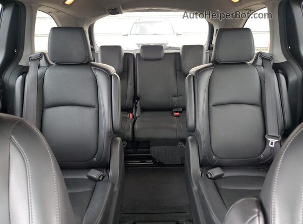 5FNRL6H84NB010602 2022 HONDA ODYSSEY Black Rear seats view
