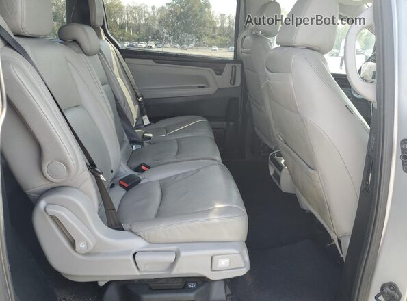 5FNRL6H85NB021396 2022 HONDA ODYSSEY Silver Вид задньої частини салону