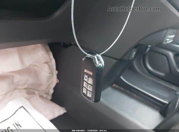5FNRL6H94JB001840 2018 HONDA ODYSSEY White Vista del salpicadero