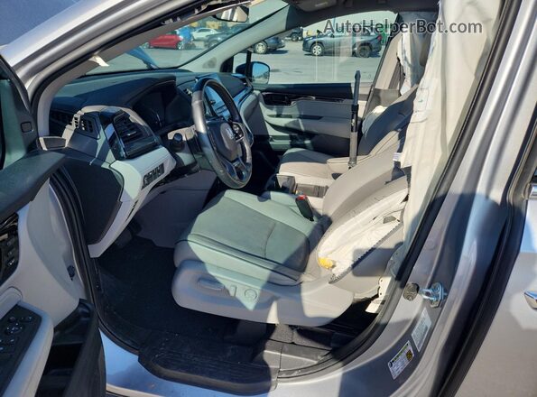 5FNRL6H96NB003773 2022 HONDA ODYSSEY Silver Вид салону спереду