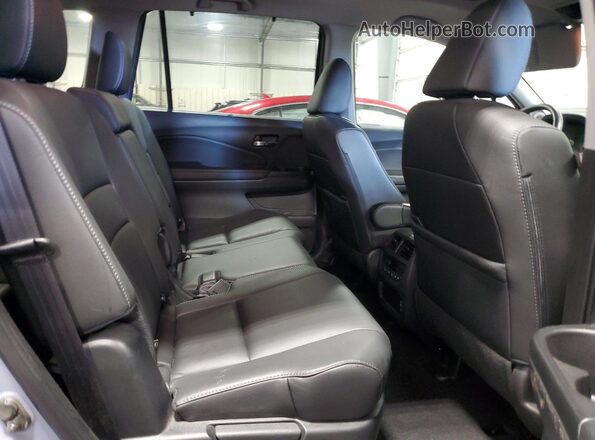 5FNYF6H2XNB057390 2022 HONDA PILOT Blue Vista interior trasera