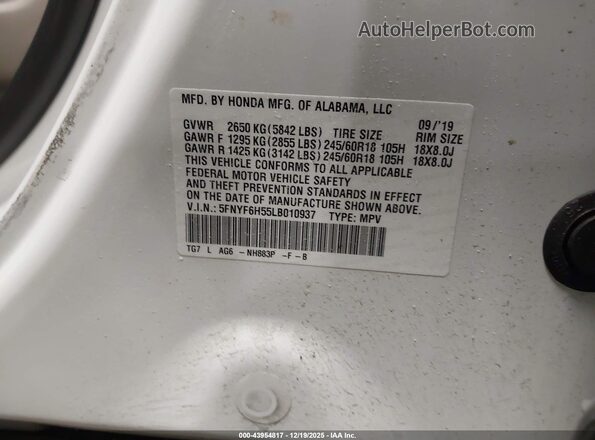 5FNYF6H55LB010937 2020 HONDA PILOT White Engine compartment view