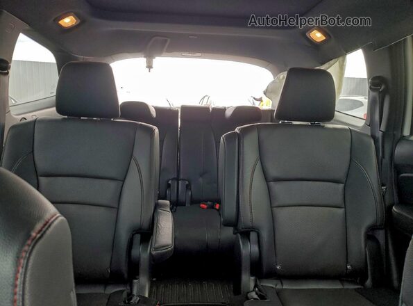 5FNYF6H7XNB030993 2022 HONDA PILOT White Вид задніх сидінь