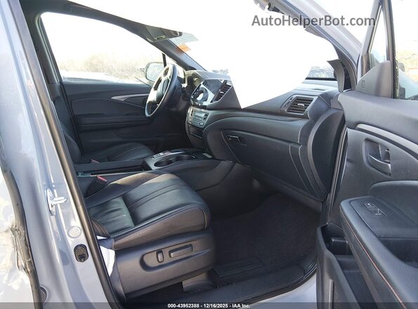 5FNYF6H89NB074489 2022 HONDA PILOT Gray Widok wnętrza z przodu