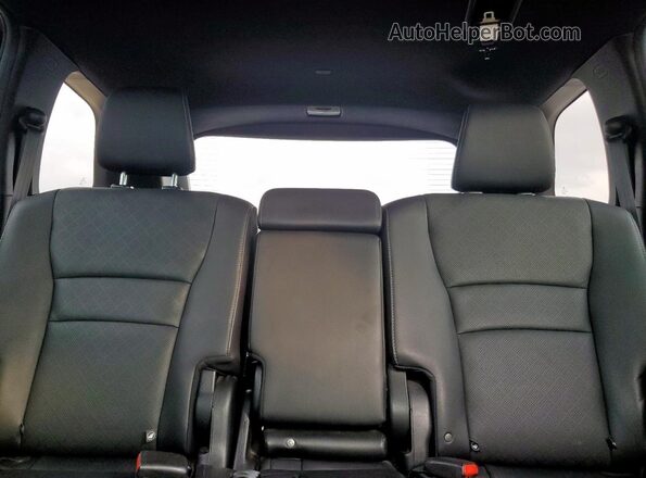 5FNYF7H58MB015556 2021 HONDA PASSPORT Черный Вид задних сидений
