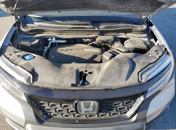 5FNYF7H98LB004347 2020 HONDA PASSPORT Silver Widok komory silnika