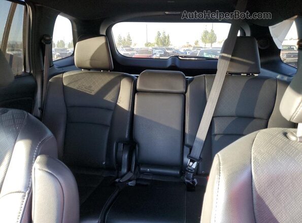 5FNYF7H98LB004347 2020 HONDA PASSPORT Silver Widok tylnych siedzeń