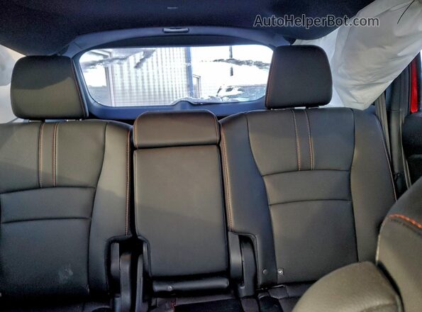 5FNYF8H64NB023573 2022 HONDA PASSPORT Red Вид задніх сидінь
