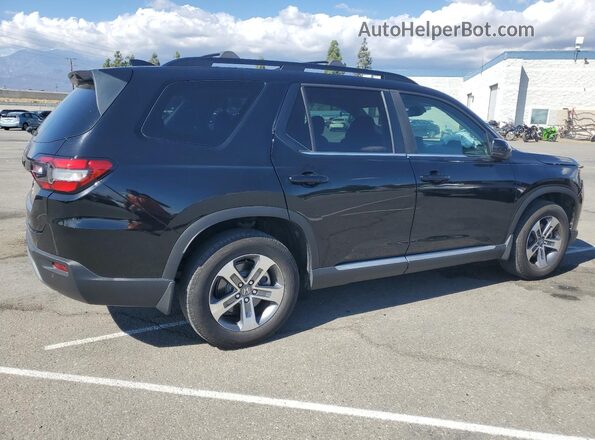 5FNYG1H53PB006066 2023 HONDA PILOT Black Задня права чверть