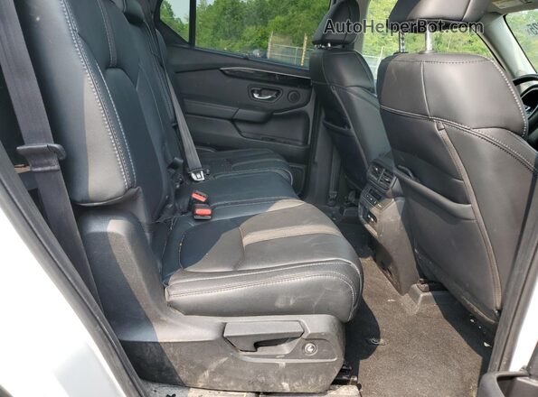 5FNYG1H71PB053906 2023 HONDA PILOT White Vista interior trasera