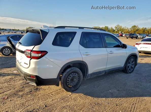 5FNYG2H31PB014140 2023 HONDA PILOT White Задня права чверть