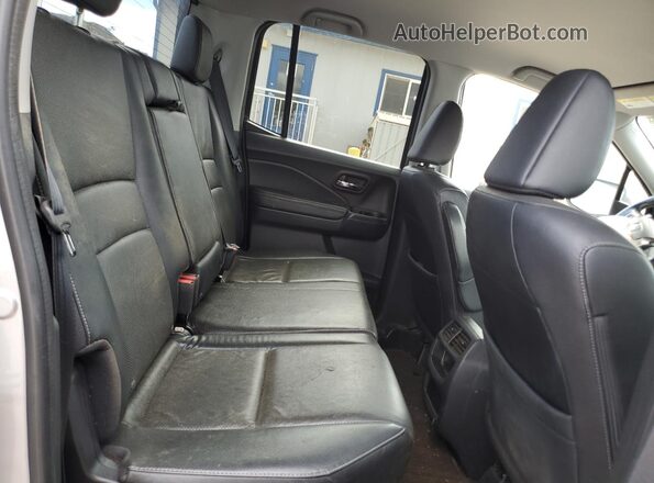 5FPYK2F62JB000144 2018 HONDA RIDGELINE Gray 