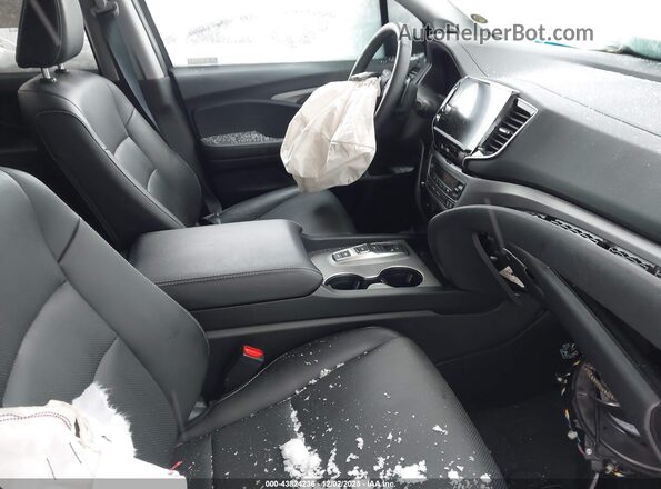 5FPYK3F51RB002766 2024 HONDA RIDGELINE Gray Вид салону спереду