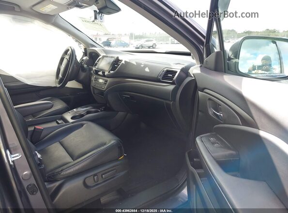 5FPYK3F52MB010688 2021 HONDA RIDGELINE Gray Вид салону спереду