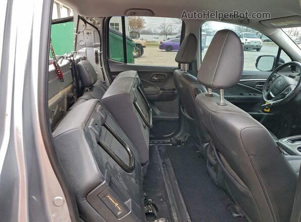 5FPYK3F56JB014514 2018 HONDA RIDGELINE Silver 