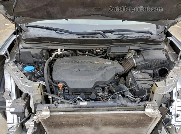 5FPYK3F56JB014514 2018 HONDA RIDGELINE Silver 