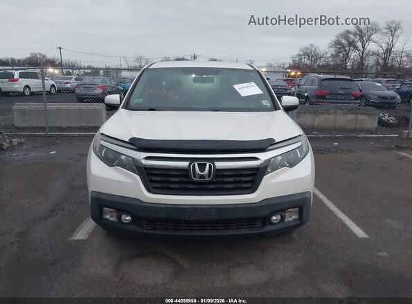 5FPYK3F61JB004837 2018 HONDA RIDGELINE White Vista del cuadro de instrumentos