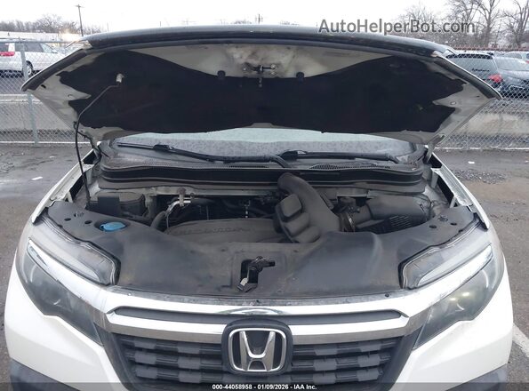 5FPYK3F61JB004837 2018 HONDA RIDGELINE White Vista trasera