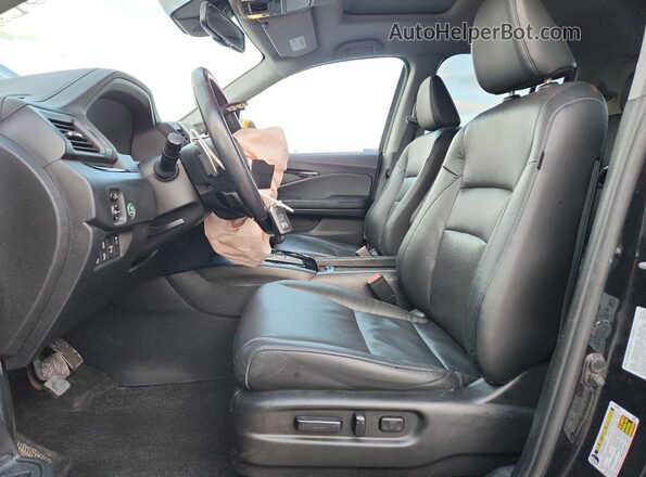 5FPYK3F74LB015679 2020 HONDA RIDGELINE Черный Вид салона спереди