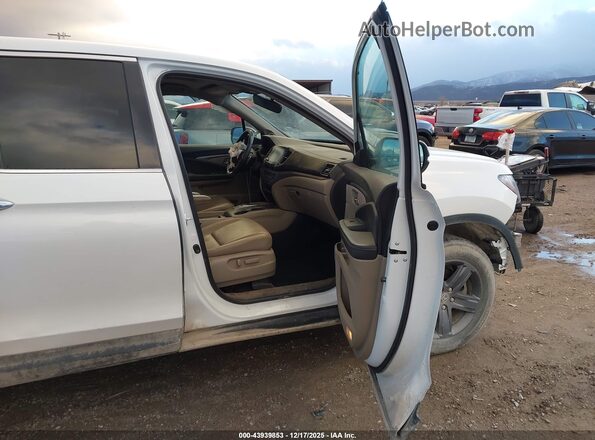 5FPYK3F74MB006658 2021 HONDA RIDGELINE Белый Вид салона спереди