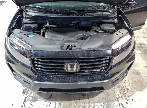 5FPYK3F85NB008011 2022 HONDA RIDGELINE Black Vista interior trasera