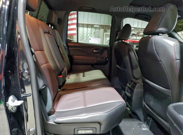 5FPYK3F85NB008011 2022 HONDA RIDGELINE Black Vista de los asientos traseros