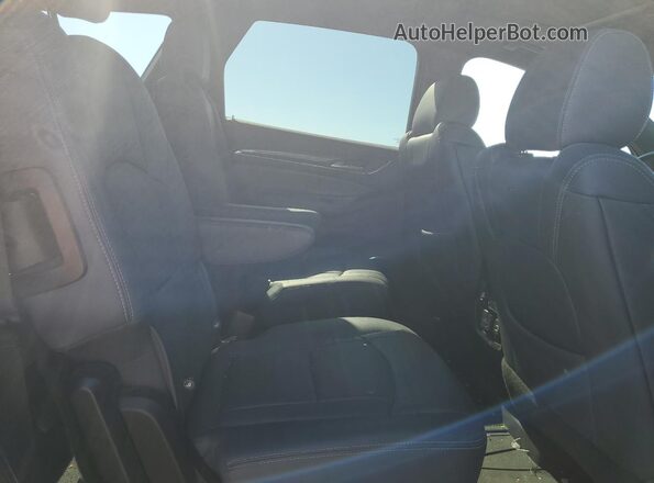 5GAERCKW3PJ244665 2023 BUICK ENCLAVE White Вид задньої частини салону