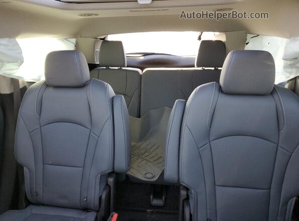 5GAEVBKW2MJ241676 2021 BUICK ENCLAVE Gray Вид задніх сидінь