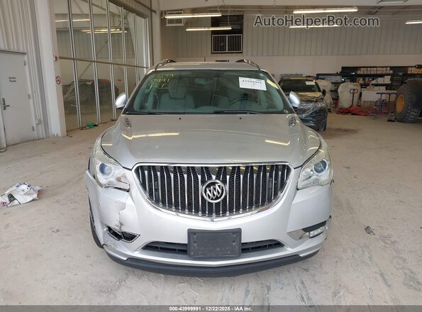 5GAKRAKD2HJ312316 2017 BUICK ENCLAVE Silver Widok z przodu