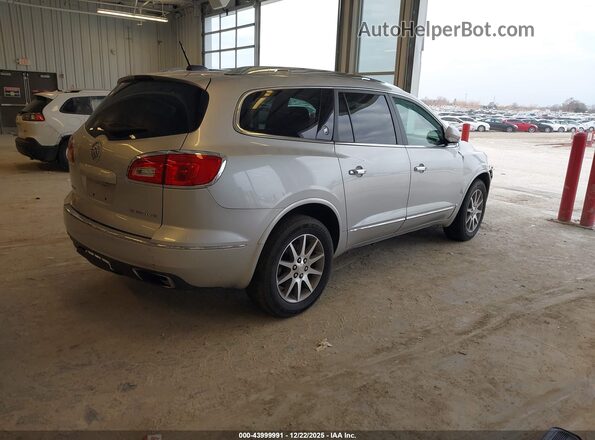 5GAKRAKD2HJ312316 2017 BUICK ENCLAVE Silver Tył prawy