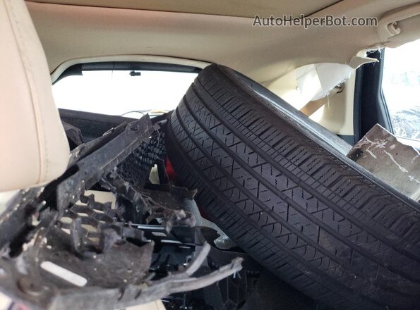 5J8TC2H36KL029049 2019 ACURA RDX Red Vista de los asientos traseros