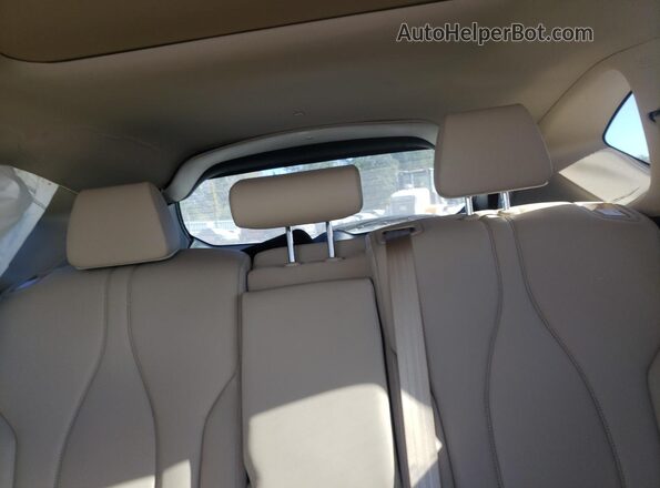 5J8TC2H39RL032120 2024 ACURA RDX White Հետևի նստատեղերի տեսք