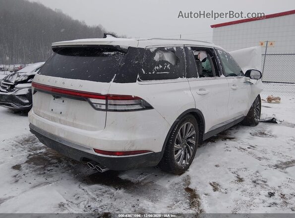 5LM5J6XC2SGL32739 2025 LINCOLN AVIATOR White Հետևի աջ