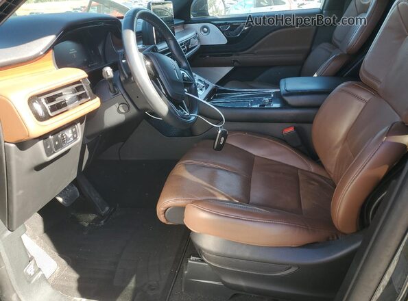5LM5J7WC1RGL10622 2024 LINCOLN AVIATOR Black წინა სალონის ხედი