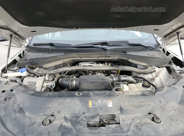 5LM5J7WC3NGL20899 2022 LINCOLN AVIATOR Cream უკანა სალონის ხედი